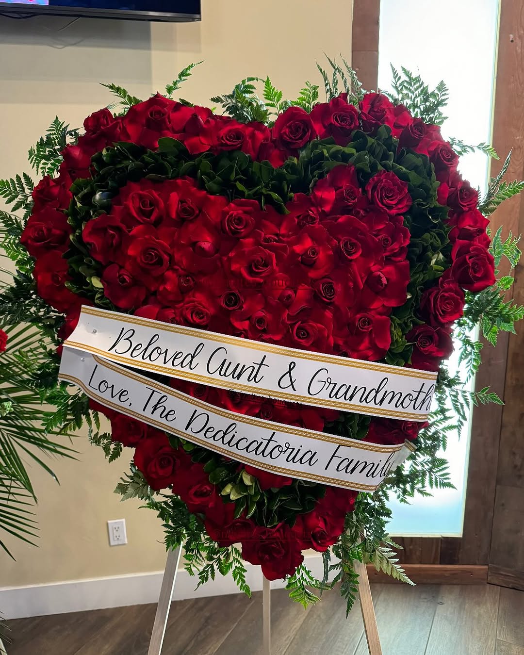 21 Thoughtful Funeral Flower Ideas to Express Your Love and Sympathy